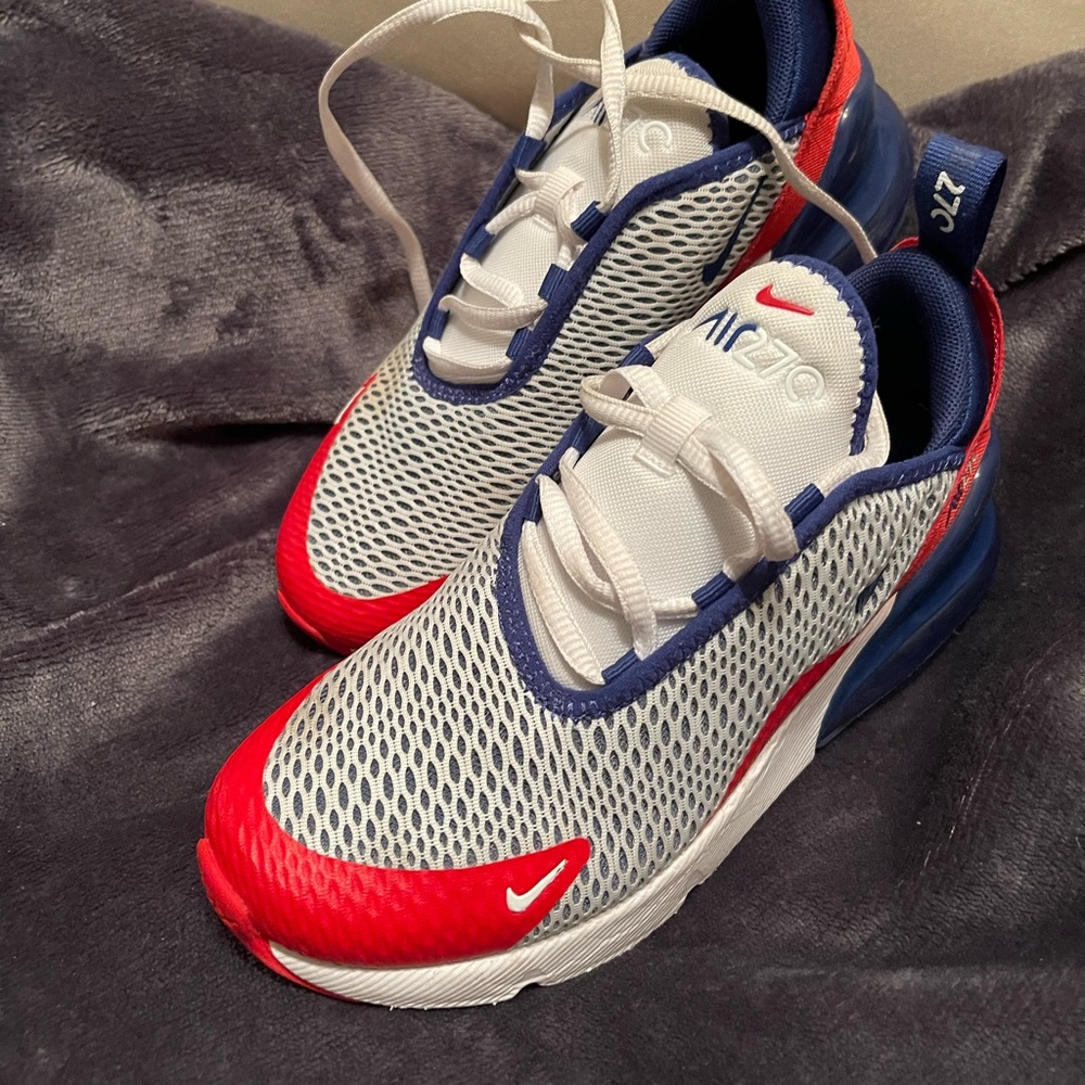 Air Max 270
